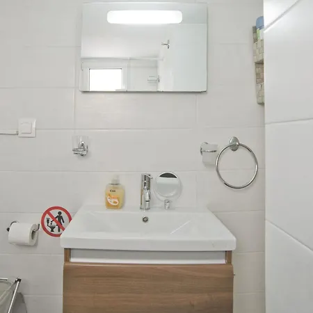 Cozy Pagrati Nest Apartment Athens